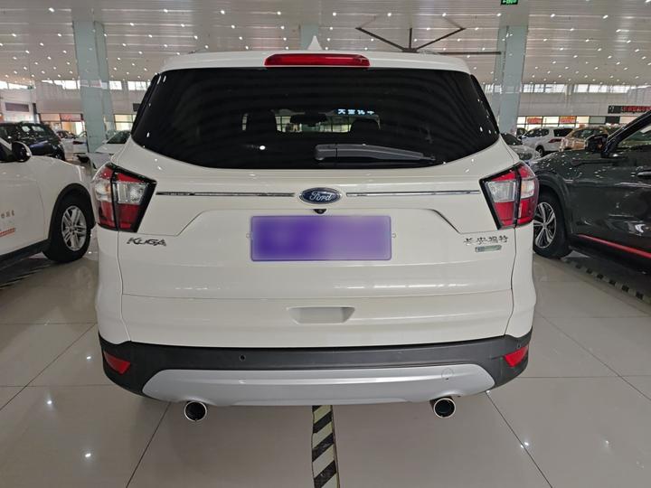 Kuga 2017 EcoBoost 180 RWD photo 3