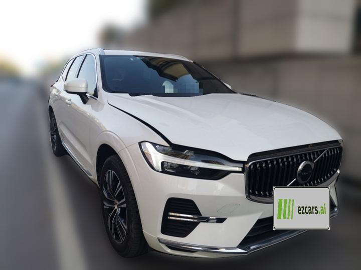 XC60 2022 B5 AWD Luxury photo 3
