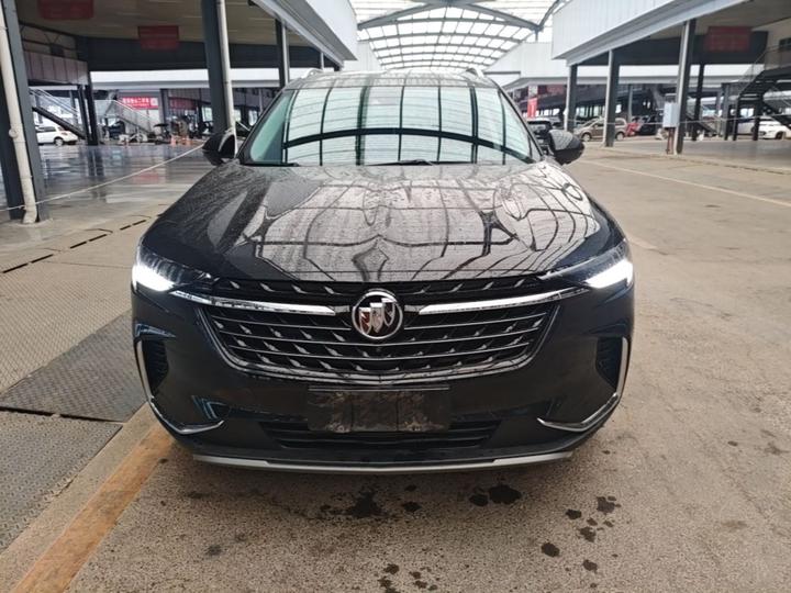 2023 Envision Plus 652T 5-Seater AWD Luxury photo 2