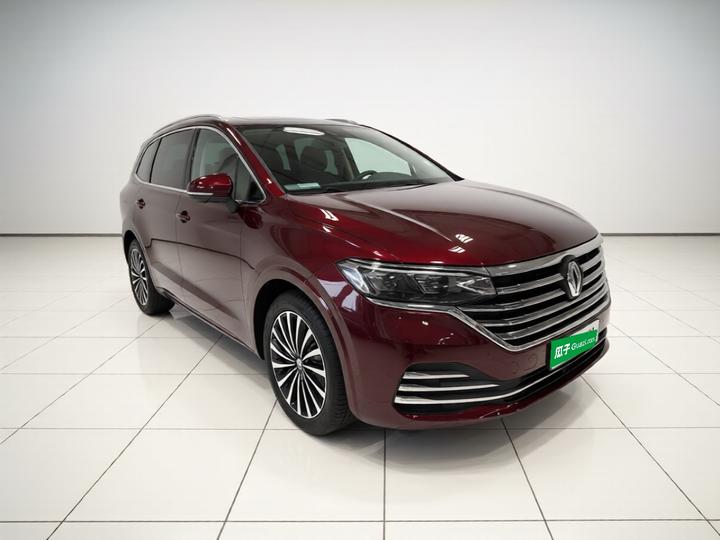 Viloran 2023 Facelift 380TSI Premium photo 3