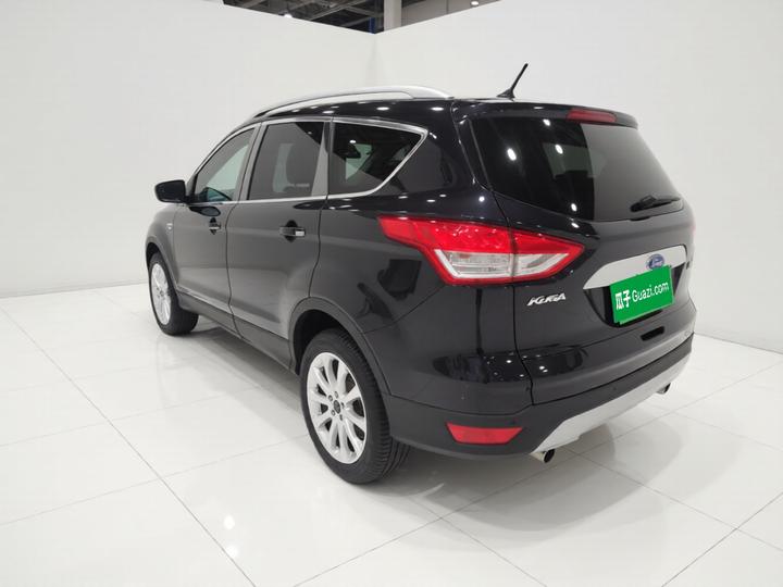 Kuga 2015 1.5L GTDi RWD photo 4