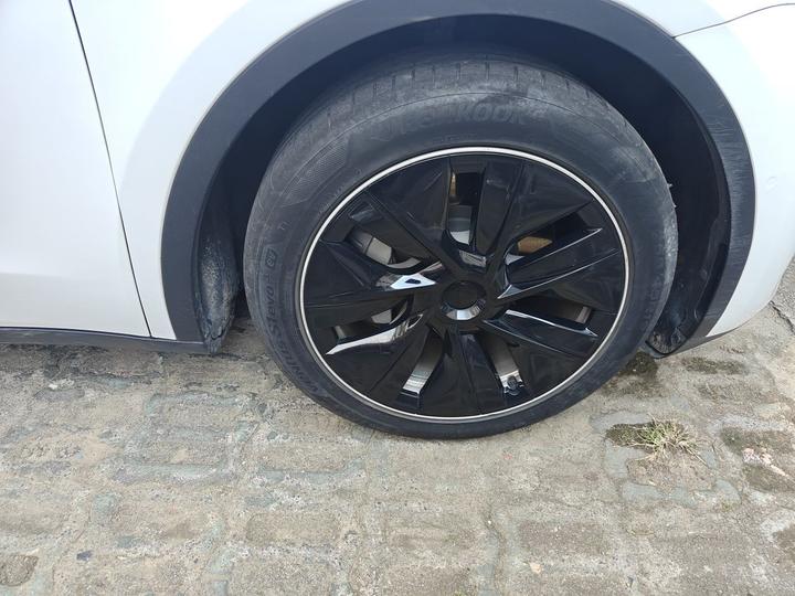 Model Y 2022 Facelift RWD photo 8