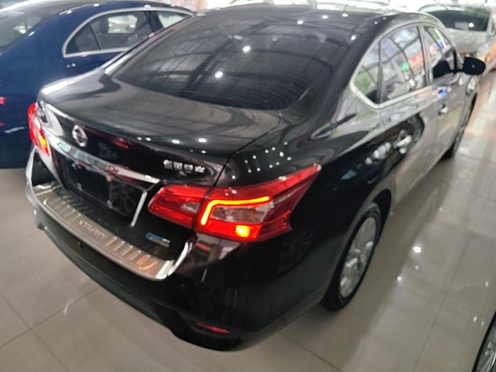 Sylphy 2016 1.6XL CVT Luxury photo 4
