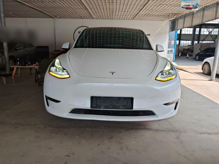 Model Y 2022 Facelift Long Range AWD photo 2