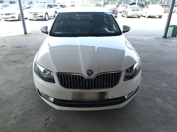Octavia 2015 1.6L AT photo 2