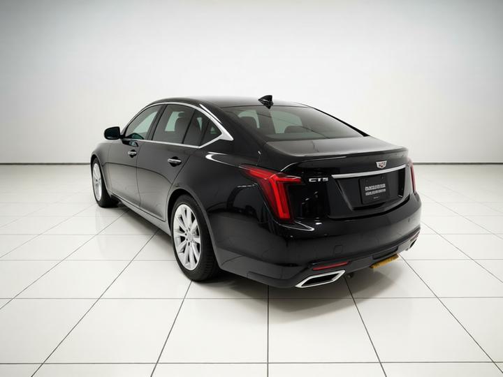 CT5 2022 28T Luxury Standard photo 4