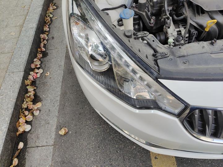 K3 2015 1.6L AT DLX photo 7