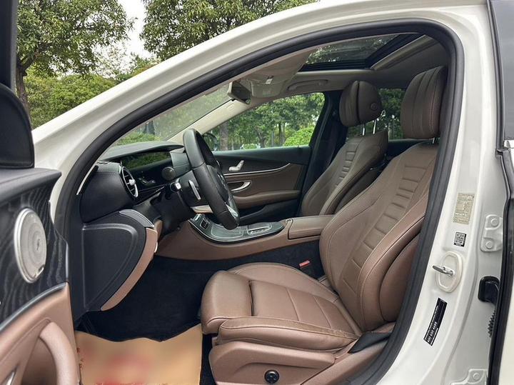 E-Class 2019 E 200 L Sport photo 6