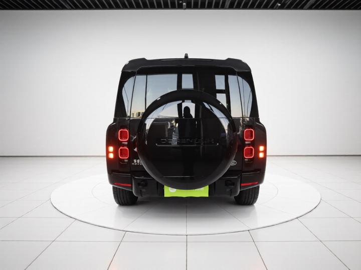 Defender 2024 110 3.0T P400 X-DYNAMIC HSE photo 5