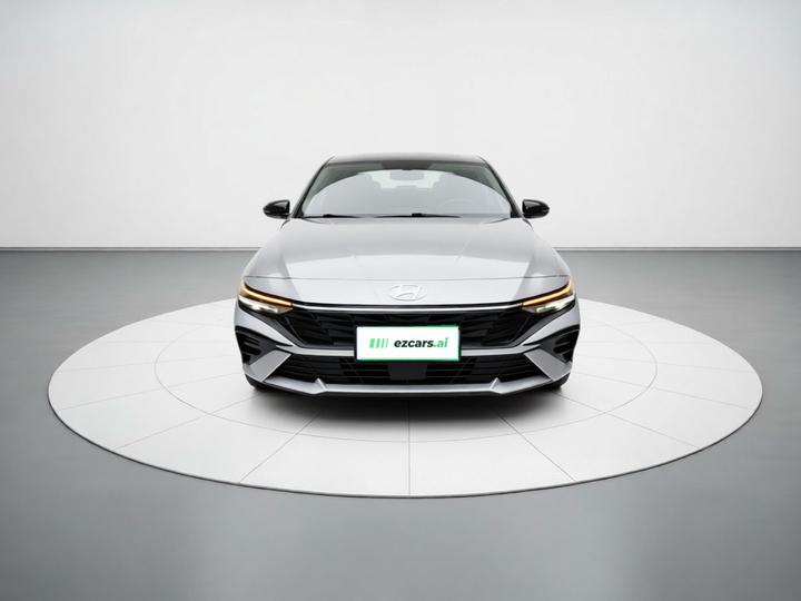 Elantra 2023 1.5L CVT LUX Premium photo 2