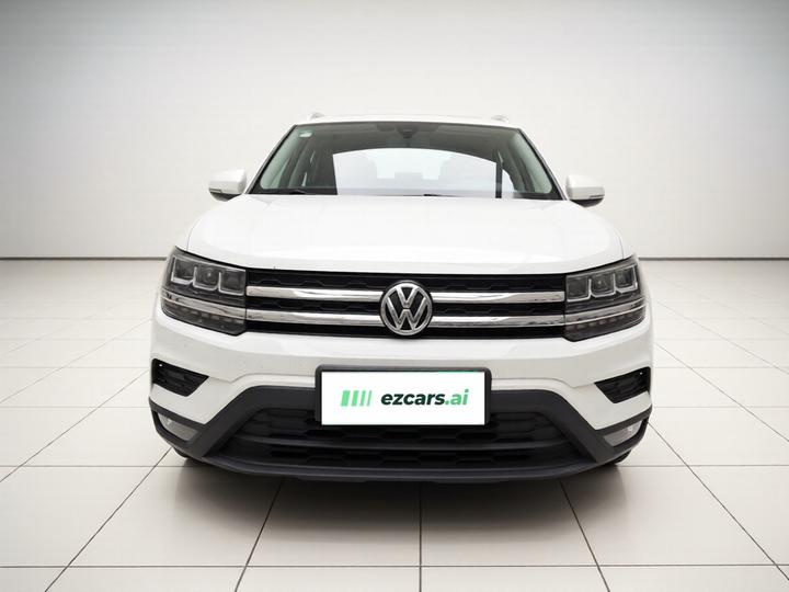 Tharu 2020 280TSI RWD Comfort China VI photo 2