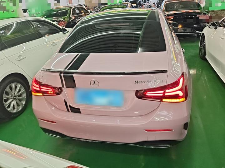 A-Class 2019 A 200 L Sport photo 5