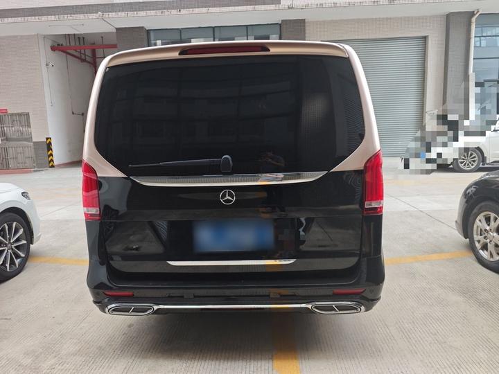 V-Class 2022 V 260 L Long Wheelbase Premium photo 5