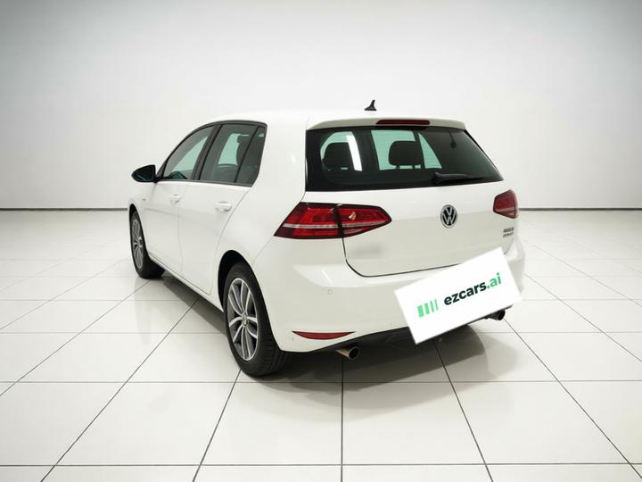 Golf 2017 230TSI AT Luxury Anniversary Edition photo 4