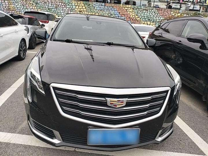 XTS 2018 28T Tech photo 2