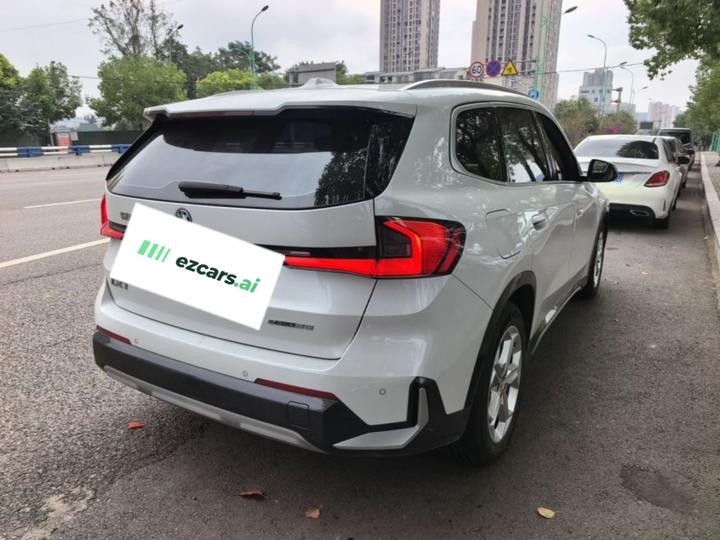 iX1 2023 eDrive25L X Design Package photo 6