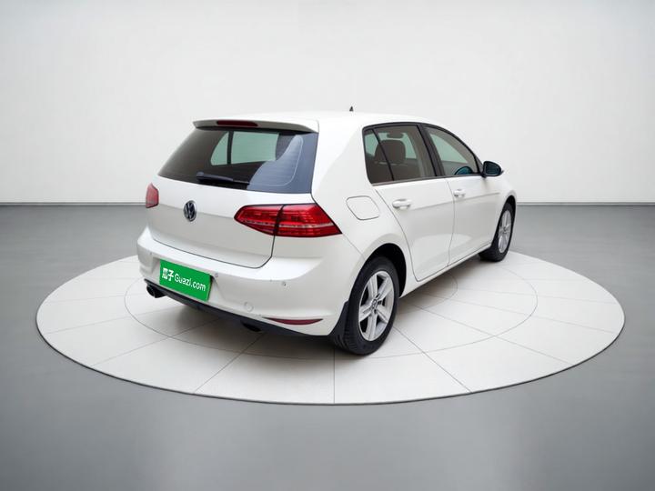 Golf 2016 230TSI AT Comfort photo 6