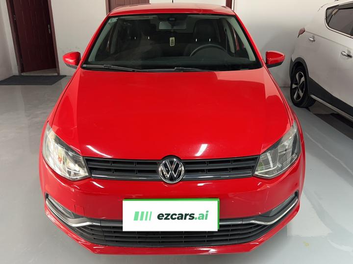Polo 2014 1.4L AT Comfort photo 2