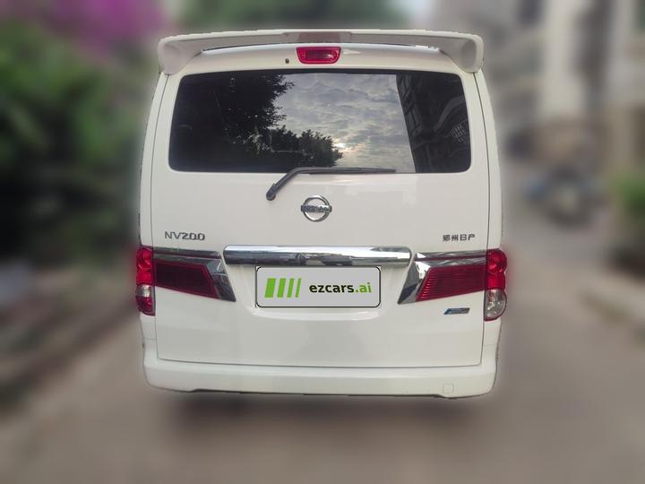 NV200 2018 1.6L CVT Luxury photo 5