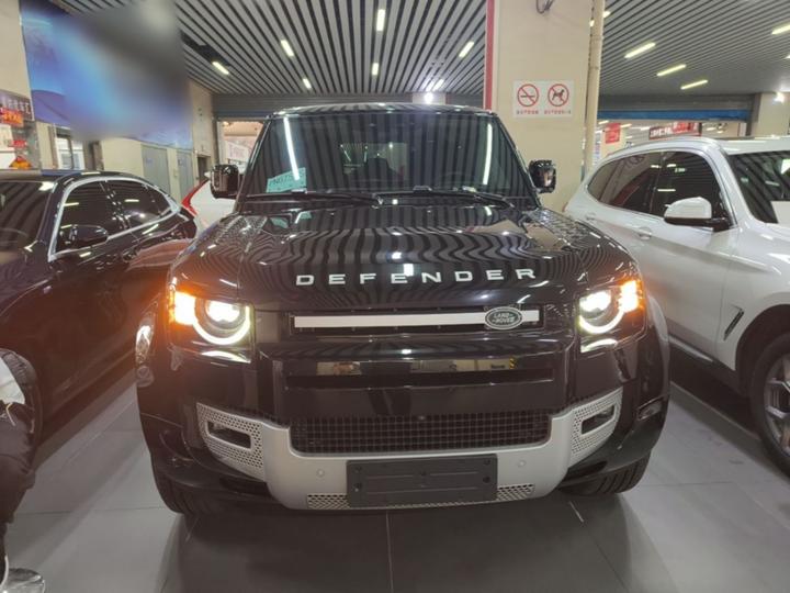 Defender 2024 110 3.0T P400 XS photo 2