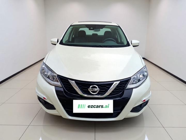 Tiida 2016 1.6L CVT photo 2