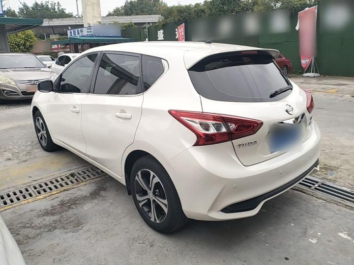 Tiida 2019 1.6L CVT China VI photo 4