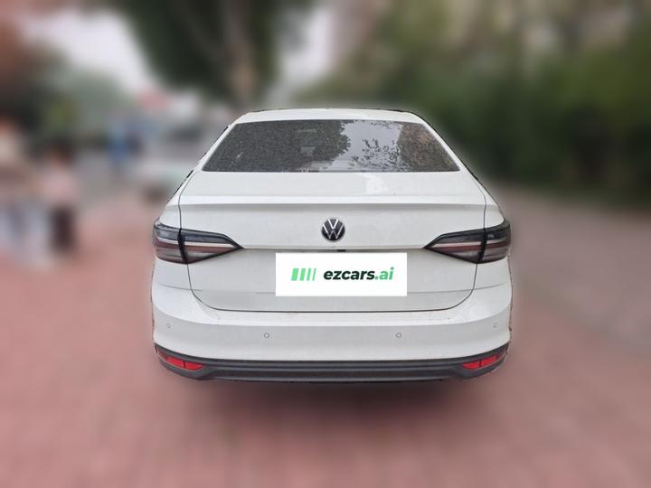 Lavida 2023 1.5L MT photo 3
