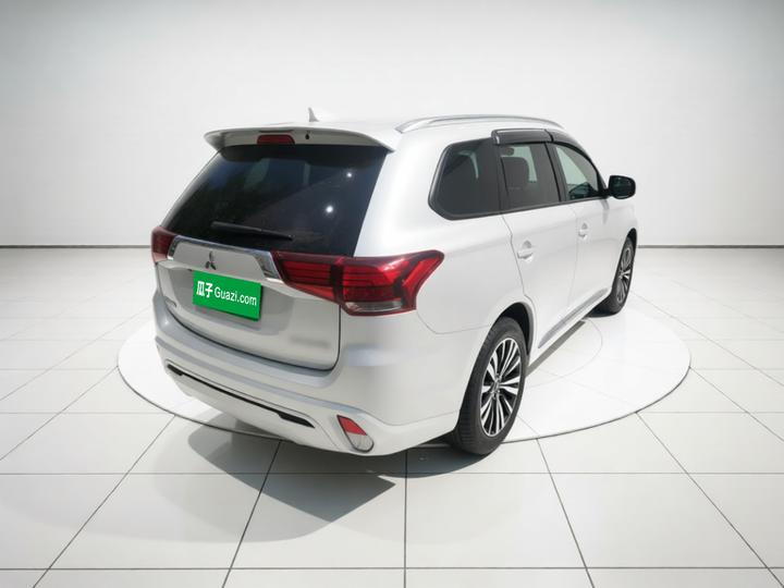 Outlander 2021 Facelift 2.0L RWD Enjoy 5-Seater photo 6