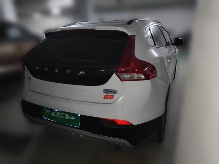 V40 2014 Cross Country 2.0T photo 6