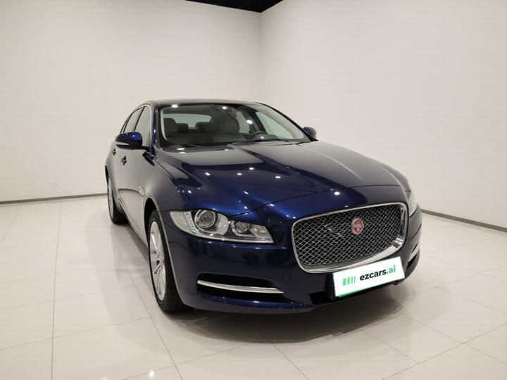 F-PACE 2018 2.0T RWD Exclusive photo 3