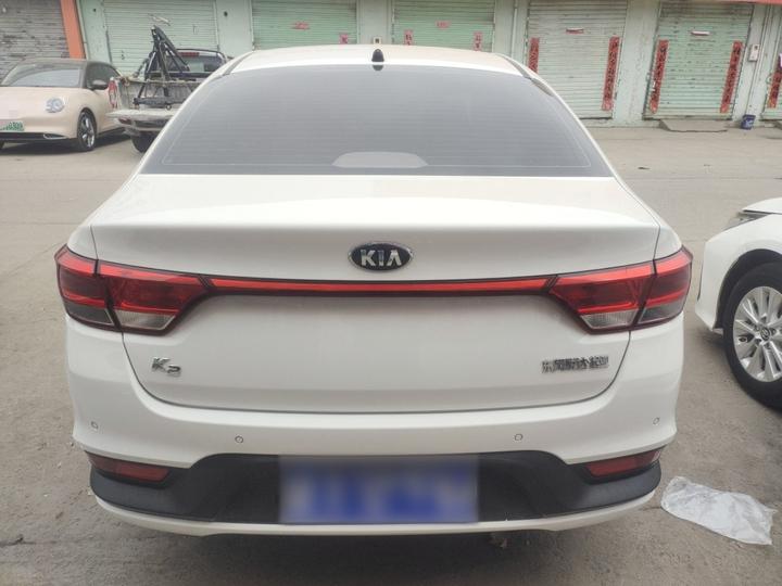 K2 2017 Sedan 1.4L MT 15 Special GLS photo 3