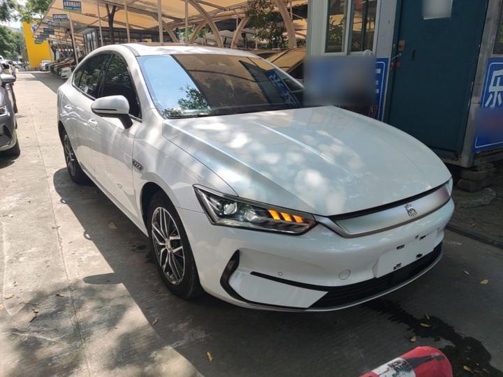 Qin PLUS 2021 EV 500KM Premium photo 3