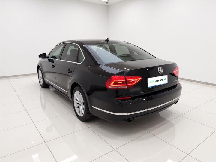 Passat 2017 330TSI DSG photo 4