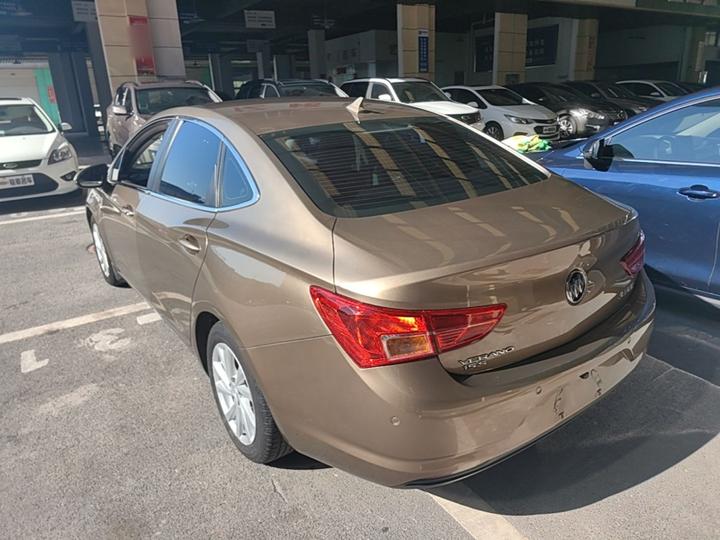 Verano 2015 Sedan 15S AT Leading photo 4