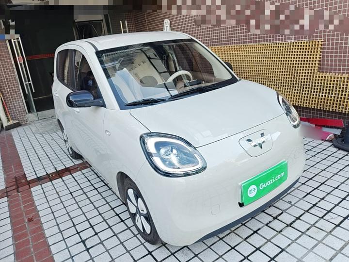 Hongguang MINIEV 2025 4th Gen 4-Door photo 3