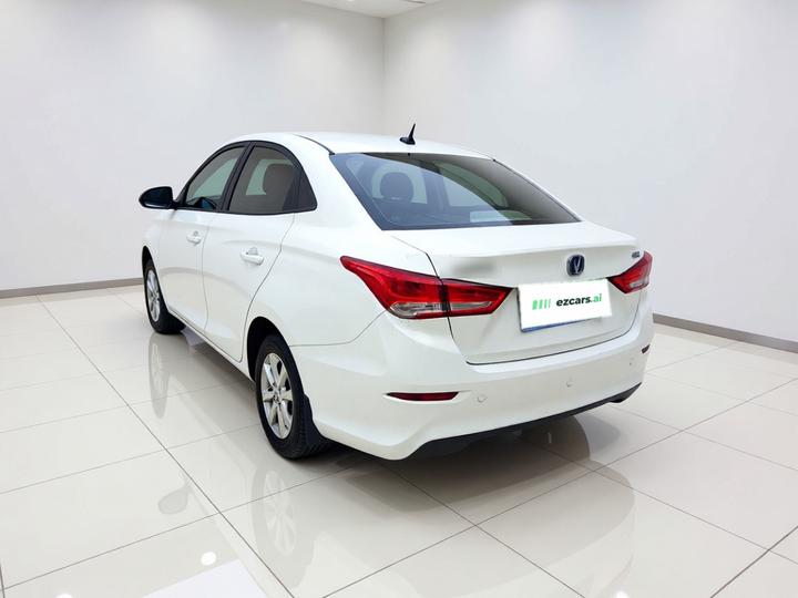 Alsvin 2019 1.5L DCT Comfort China VI photo 4