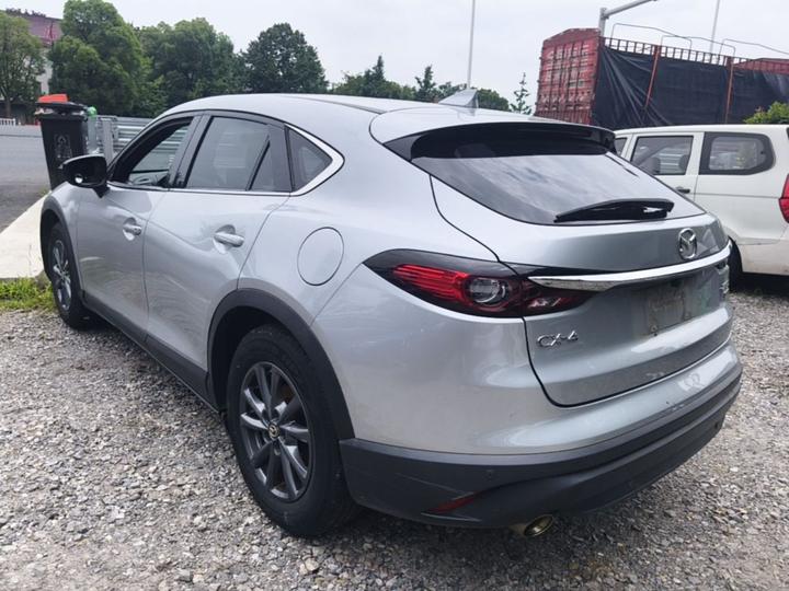 CX-4 2021 2.0L AT RWD photo 4