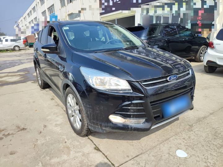 Kuga 2015 1.5L GTDi RWD Comfort photo 3
