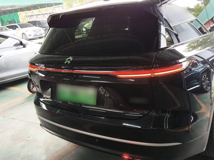 ES8 2023 75kWh Executive photo 3
