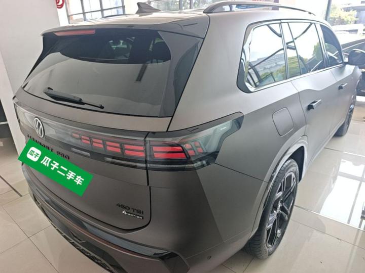 2025 Teramont Pro 450TSI AWD photo 4