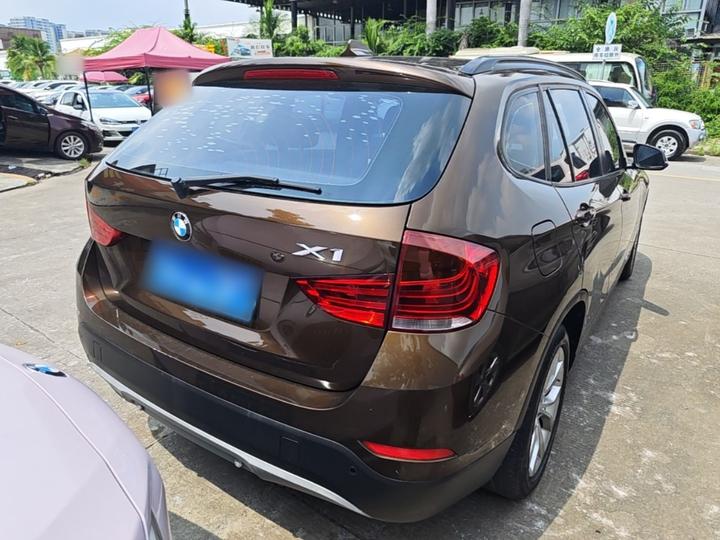 X1 Imported 2012 sDrive18i Luxury photo 4