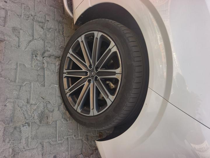 UNI-K 2021 2.0T AWD Premium photo 8