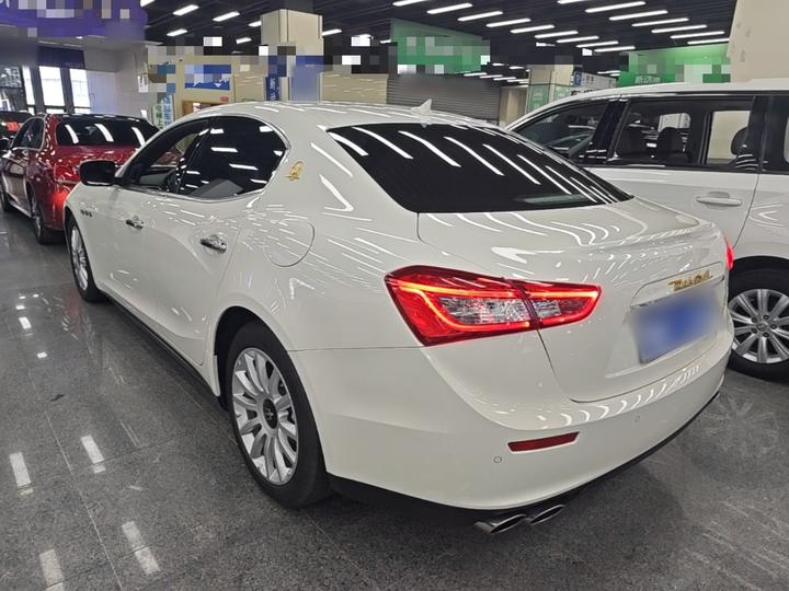 Ghibli 2014 3.0T Standard photo 4