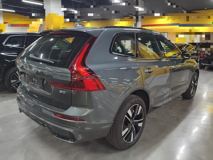 XC60 2026 B5 AWD Sport photo 4
