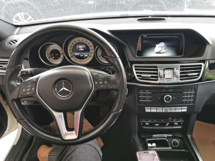 E-Class 2015 Facelift E 200 L Sport photo 5