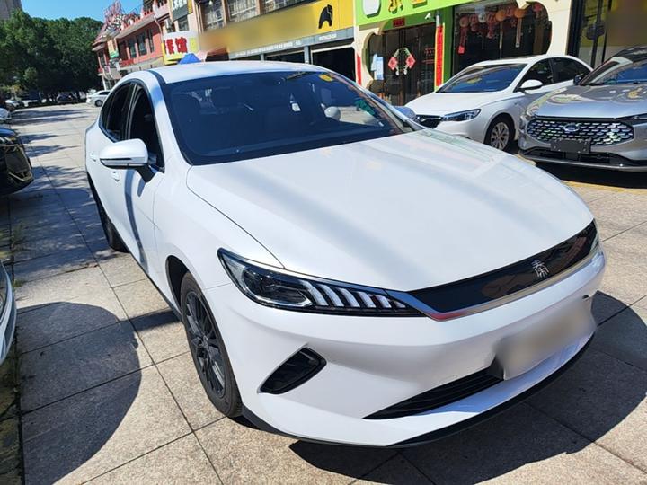 Qin PLUS 2025 EV ADAS 510KM Progressive photo 3