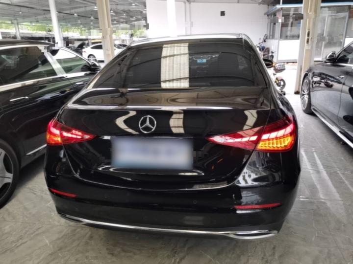 C-Class 2023 Facelift C 260 L photo 3