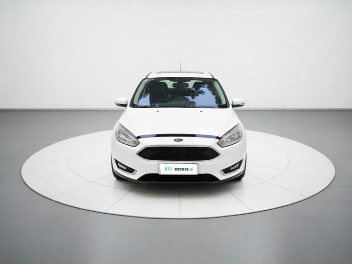 Focus 2015 Hatchback 1.6L AT photo 2