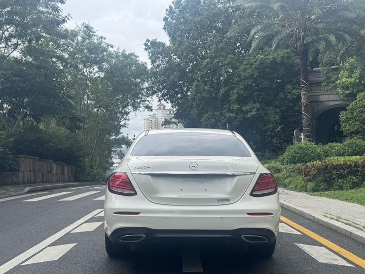 E-Class 2019 E 200 L Sport photo 3