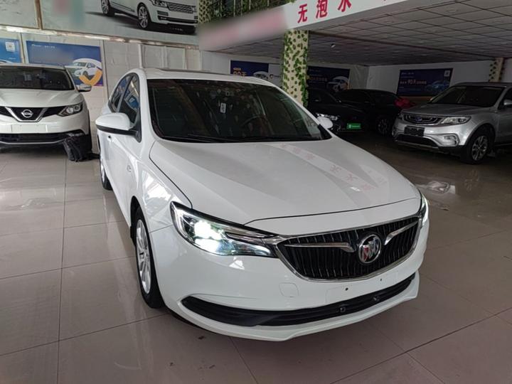 Excelle 2021 Facelift Classic 1.5L AT Elite photo 3